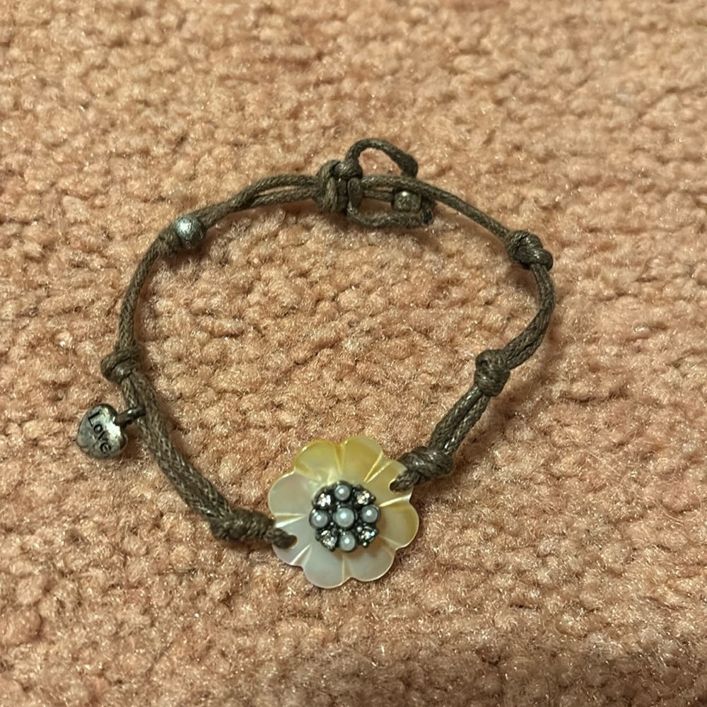 Bracelet